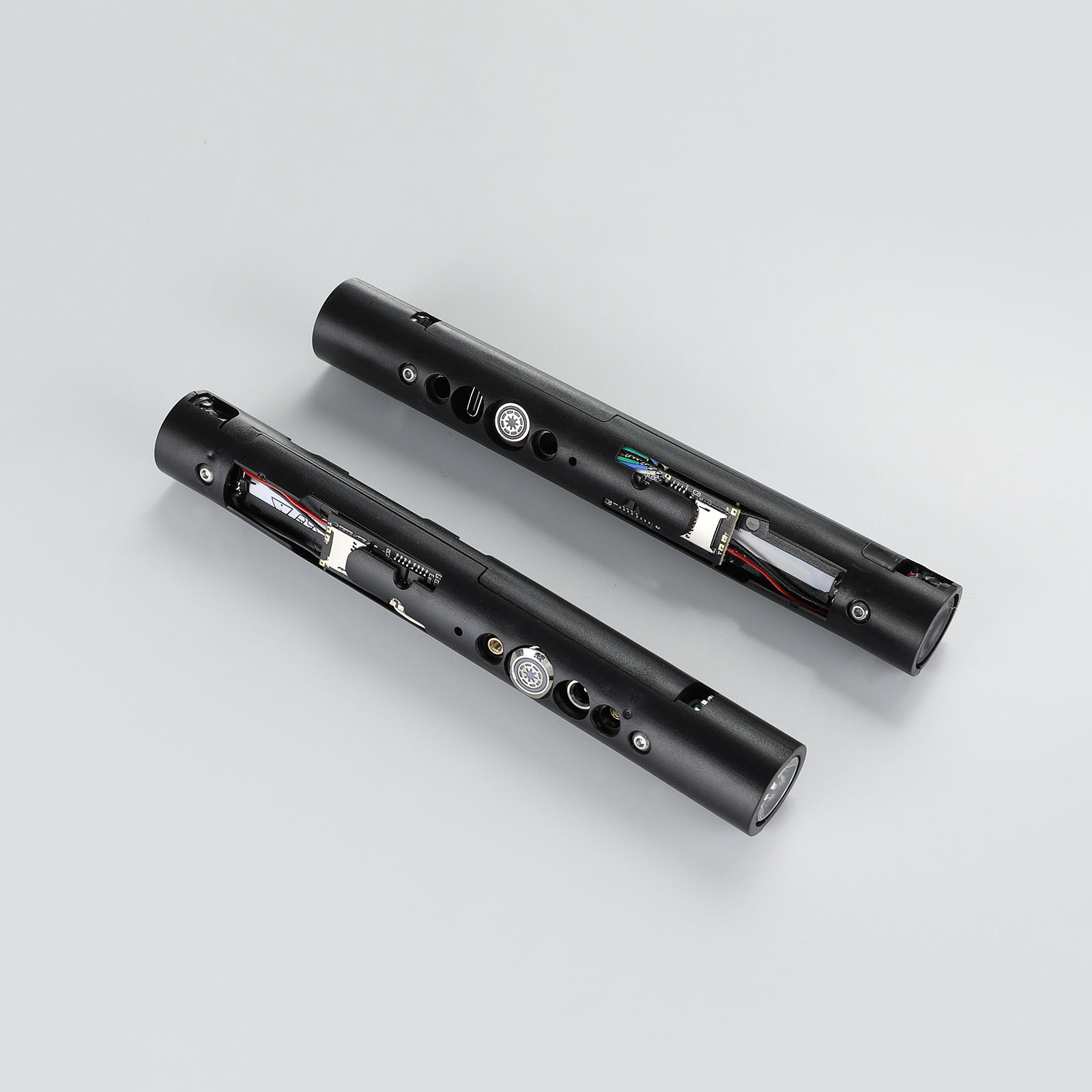 A224 Baselit RGB Core Round Port