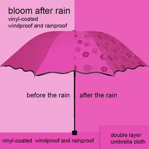 Gặp gỡ nước thay đổi màu sắc hoa mẫu in ấn ma thuật ô dù mưa UV 3 gấp ô cho phụ nữ thiết kế