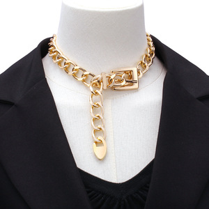 Collier ras du cou tendance en alliage de zinc avec pendentif cœur, chaîne minimaliste style hip-hop pour soirée - Product Image 5