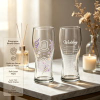 Chope à bière en verre personnalisée - Design classique et moderne à courbes élégantes, durable et réutilisable pour la consommation de bière dans les bars et lors de réunions de famille