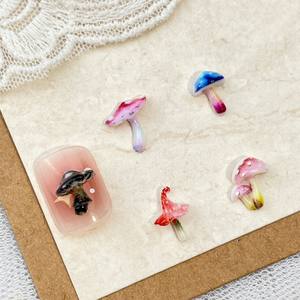 Simulación de Halloween, hongo colorido, lindo arte de plantas negras, dijes Diy, bailarina, uñas redondeadas, decoración, Mini funda de teléfono basura - Product Image 5