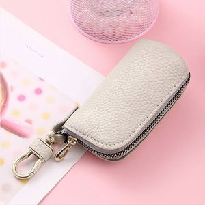 Bolsa Multifuncional de Cuero PU, Protector de Llaves de Auto con Cierre, Estuche Portátil para Llaves de Coche - Product Image 6