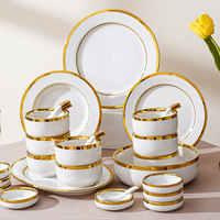 Assiette à dîner en porcelaine à bord doré de conception classique Offre Spéciale ensembles Logo personnalisable maison Restaurant vaisselle matériau céramique