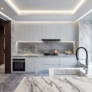 섬 세트가있는 고급 MDF 회색 주방 캐비닛 고광택 흰색 셰이커 디자인 고급 주방 캐비닛 - Product Image 4