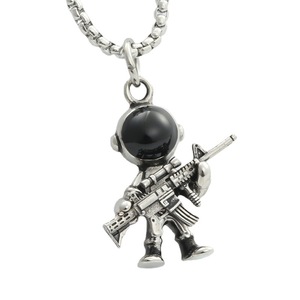 Collar con Colgante de Astronauta de Acero Inoxidable para Hombre, Estilo Punk Retro de Dibujos Animados, Amuleto de Guerrero Espacial, Joyería de Regalo - Product Image 5