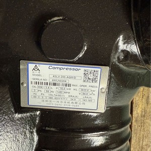 Compresseur d'air Copeland 4STW-2000-200E, type piston, stationnaire, alimentation CA, sans huile, usage industriel - Product Image 4