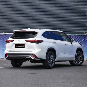 Toyota Crown Land Cruiser, Autos Usados, SUV Mediano, Gasolina 2.0T, 5 Puertas, <span class=keywords><strong>7</strong></span> Asientos, Vehículo con Tracción Delantera - Product Image 4