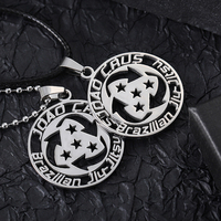 Collier Pendentif Lettre à Logo Personnalisé, pour Hommes et Femmes, en Acier Inoxydable Découpé au Laser, Pendentif Charme Métallique Tendance pour Bijoux