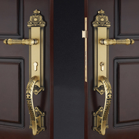 Porte d'entrée principale en bois de style européen pour villa de luxe, double porte avec serrure en laiton et fausse poignée