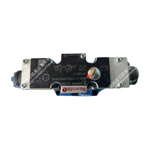R900743837 4WRZE16W6-100-7X/6EG24N9EK31/A1D3M DIRECTIONNEL PROPORTIONNEL - Product Image 2