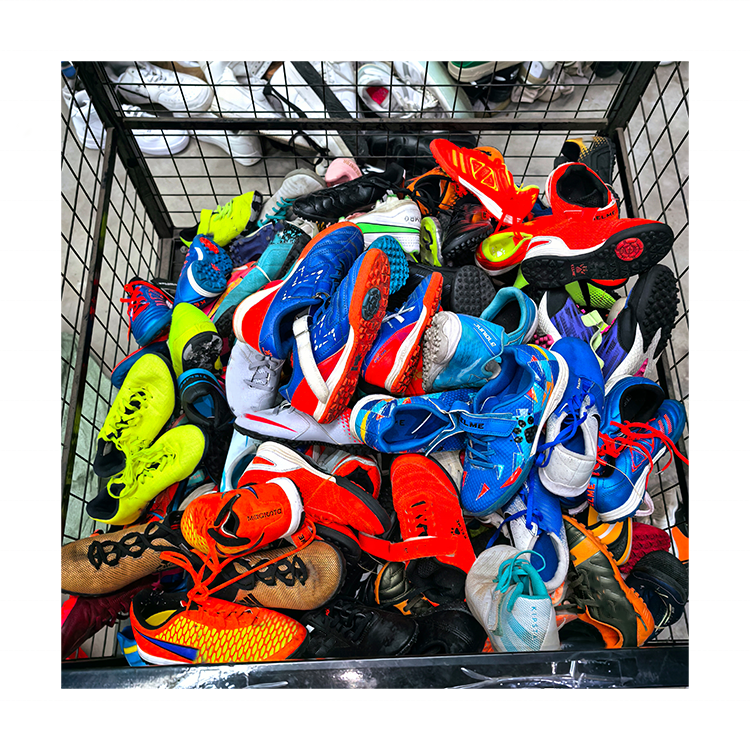 Best Price Used Football Shoes Soccers