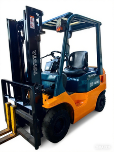 Opción Confiable Carretilla Elevadora Usada <span class=keywords><strong>Toyota</strong></span> de 1.5 Toneladas a Diésel con Mástil de 2 Secciones Elevación a 3 Metros Montacargas de Combustión Interna - Product Image 4