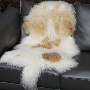 Tapis en fourrure <span class=keywords><strong>de</strong></span> <span class=keywords><strong>lama</strong></span> tibétain bouclé tapis <span class=keywords><strong>de</strong></span> mouton mongol tapis <span class=keywords><strong>de</strong></span> sol en forme <span class=keywords><strong>de</strong></span> mouton naturel - Product Image 1