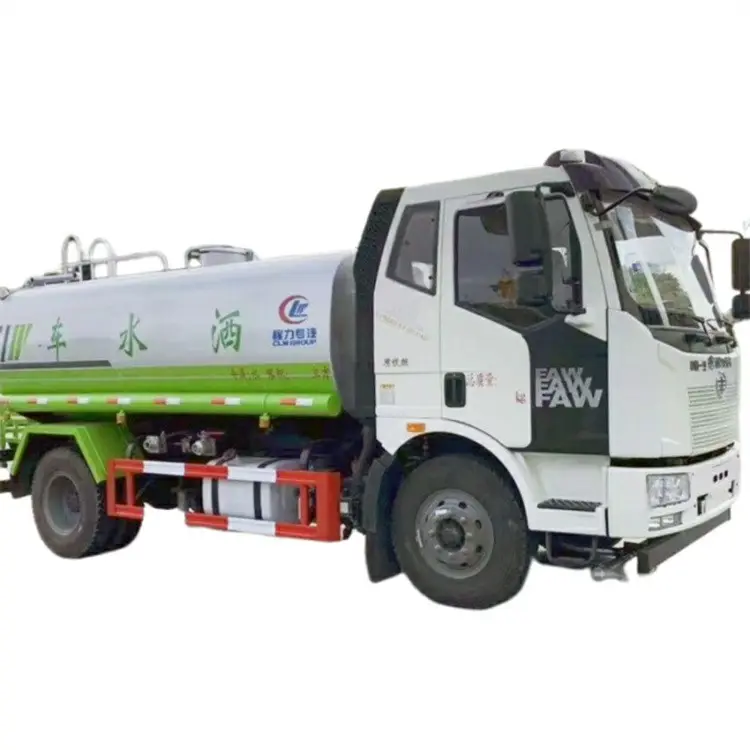 FAW camion pompa acqua mini camion autocisterna acqua irrigatore camion per la pulizia delle strade