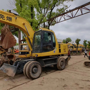 Escavadeira de Rodas <span class=keywords><strong>Komatsu</strong></span> PW150-6 Usada, 15 Toneladas, Origem Japão, 90% NOVA, com Caixa de Câmbio e Bomba PLC à Venda - Product Image 1