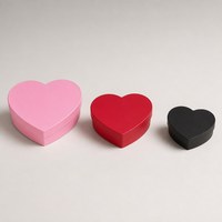 Boîte cadeau en forme de cœur rose faite à la main et recyclable avec insert à 3 compartiments, logo personnalisé, emballage pour gloss à lèvres, vente en gros OEM ODM
