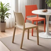 Chaise de jardin moderne pour l'extérieur, design coloré empilable en polypropylène pour restaurant, café, salle à manger, chaise nordique en plastique de refroidissement