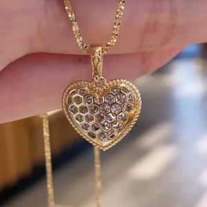 Design di lusso 18K bianco Mix <span class=keywords><strong>oro</strong></span> <span class=keywords><strong>giallo</strong></span> VVS1 DEF <span class=keywords><strong>collana</strong></span> pendente <span class=keywords><strong>con</strong></span> <span class=keywords><strong>cuore</strong></span> cresciuto da laboratorio - Product Image 3