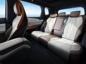 SUV hybride BYD Song Pro |   Conception axée sur la famille et efficacité hybride pour les familles internationales - Product Image 5