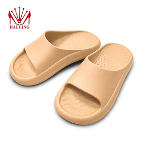 Pantuflas de plataforma EVA cómodas con suela gruesa y flexible con soporte para el arco del pie, para interiores, exteriores y baño. - Product Image 6