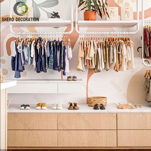 Design d'intérieur moderne pour boutique de vêtements, vitrine personnalisée pour boutique de vêtements pour enfants avec armoire en bois pour vêtements pour enfants - Product Image 5