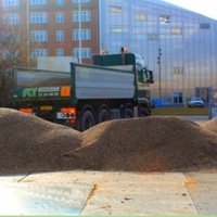 Tapis de protection du sol en polyéthylène de 10 mm pour l'accès des véhicules de chantier et le développement des zones humides