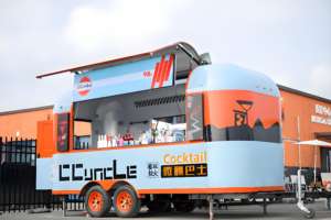 Remorque alimentaire éthiopienne remorquable multifonctionnelle pour la vente d'Injera, de poulet épicé au Wata et de ragoûts de lentilles, et pour la vente de bonbons à manger directement - Product Image 2