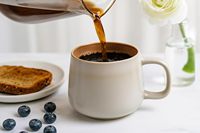 Vente en gros de tasses à café en céramique personnalisées avec logo, deux tons, gris clair et terre cuite, 12 oz, pour café, hôtel, boutique de café