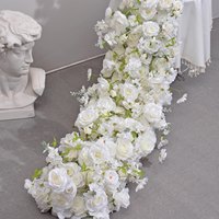 Chemin de table moderne en soie artificielle avec roses blanches et delphiniums Rosy Flower TR0003 pour décoration de mariage, avec support en mousse PE