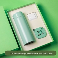 Set Speaker Nirkabel 3-in-1 Kabel Pengisi Daya USB Desain Modern Stainless Steel Termasuk Kipas Payung Botol Air Logo Kustom Hadiah
