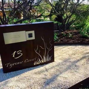 Buzón de Correos y Paquetería Independiente de Acero Corten Impermeable - Product Image 2