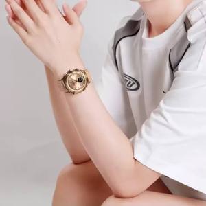 นาฬิกาข้อมือแฟชั่น NAVIFORCE 7109 ดีไซน์หรูหรา กันน้ำ เรืองแสง แสดงวันและวันที่ ระบบควอตซ์ สำหรับผู้หญิง สไตล์ลำลอง - Product Image 3