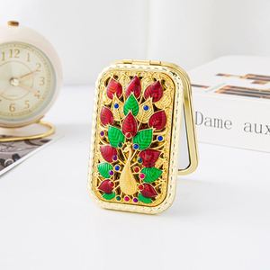 Vintage Golden Makeup <b>Mirror</b> Portable Folding <b>Compact</b> <b>Mirror</b> for Women, Retro Metallic Travel Pocket <b>Mirror</b> Wholesale - Product Image 4