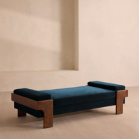 Banc de chambre pratique en chêne vintage américain, ottoman rembourré pour le pied de lit, élément de design intérieur de luxe pour suite parentale