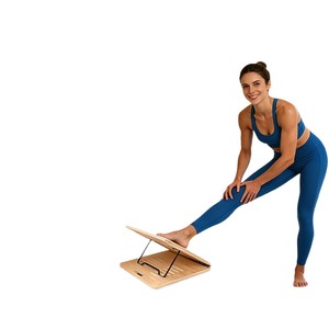 Tabla de estiramiento de pantorrillas de madera con inclinación ajustable para ejercicio, equipo de gimnasio para equilibrio de pie, duradero, 1.5 kg - Product Image 1