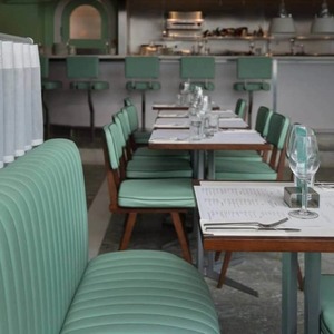 Juego de Muebles de Cuero Verde Personalizado UPTOP para Comida Rápida, Estilo Retro Americano, Banqueta Seccional para Hotel o Restaurante, Asientos en Color Verde - Product Image 3