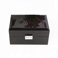 Hochwertige, Hochglänzende Klavierlack Schwarz Personalisierte Holzuhrenbox Einzelne Schmuck-Uhrenaufbewahrungsbox für Audemars Piguet