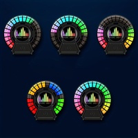 Rafraîchisseur d'air pour voiture Sortie de parfum Bouche d'air Aromathérapie Parfum d'intérieur RGB Music Rhythm Lamp Voice Pick Up Atmosphere Light