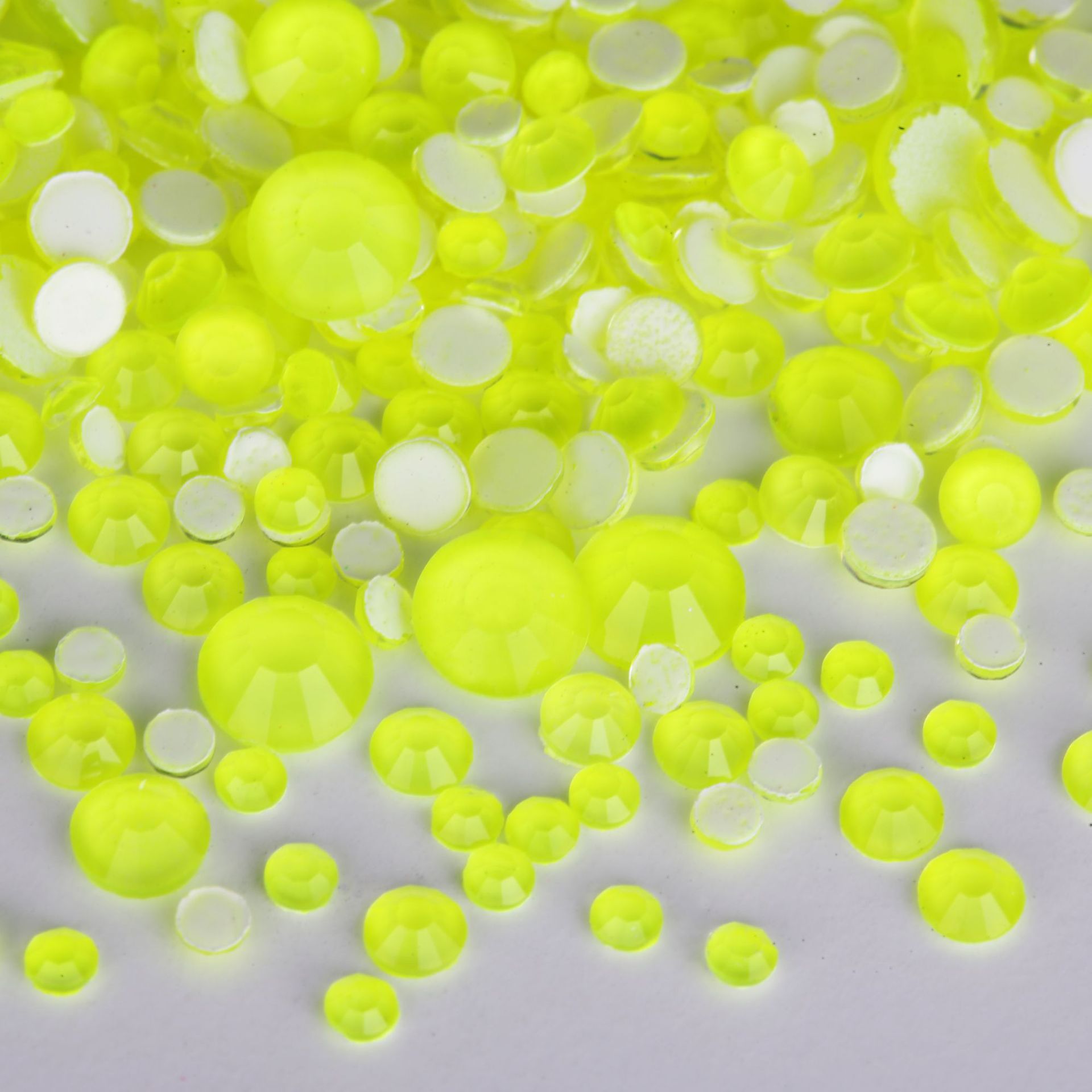 Amarillo limón fluorescente