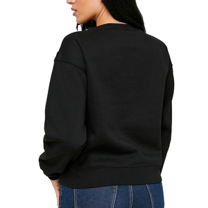 Sweat-shirt court solide pour femmes à la mode conçu pour le confort et un look moderne parfait pour l'automne et l'hiver Style de superposition - Product Image 3