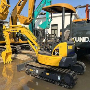 Mini-excavatrice Komatsu PC35MR d'occasion de 3 tonnes, très demandée, haute qualité, performances d'utilisation parfaites - Product Image 5