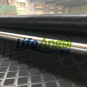 Tapis <span class=keywords><strong>de</strong></span> <span class=keywords><strong>sol</strong></span> <span class=keywords><strong>de</strong></span> passage d'utilisation <span class=keywords><strong>de</strong></span> vache tapis en caoutchouc <span class=keywords><strong>de</strong></span> cheval <span class=keywords><strong>matelas</strong></span> <span class=keywords><strong>de</strong></span> <span class=keywords><strong>sol</strong></span> d'animal <span class=keywords><strong>pour</strong></span> l'écurie agricole <span class=keywords><strong>de</strong></span> laiterie et <span class=keywords><strong>de</strong></span> ferme - Product Image 3