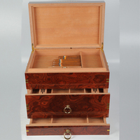 Humidor de bureau portable fait main, avec logo personnalisé, en bois de cèdre écologique, finition laquée, pour cigares de luxe, présentoir.