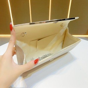 New Shiny Pleated Polyester Magnetic Buckle Princess <b>Clutch</b> Bag for Party Evening Tanjing - Product Image 3