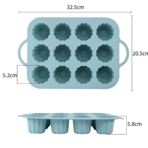 Petit moule à gâteau en <span class=keywords><strong>silicone</strong></span> 12 cavités, antiadhésif, résistant à la chaleur, compatible four et lave-vaisselle, outil de cuisson facile à démouler pour pouding et pâtisserie - Product Image 6