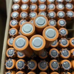 ก้อนแบตเตอรี่ LFP ทรงกระบอก A123 3.2V 1100mAh ชาร์จได้10C ได้2000รอบ18650 4S2P 30Ah 6S2P แบตเตอรี่ LFP ทรงกระบอก - Product Image 3
