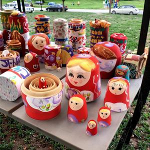 Muñecas Rusas Matryoshka de Cinco Capas Pintadas a Mano, Adornos de Madera, Juguetes al por Mayor - Product Image 1