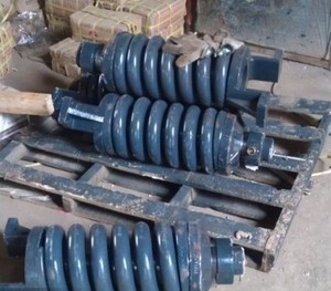 PC210LC-6L <span class=keywords><strong>PC210</strong></span>-8K, ชุดสปริงหดตัว PC210LC-6LE, ตัวปรับแทร็กขุด, 20Y-30-12110, - Product Image 6