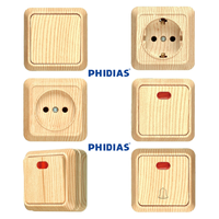Prise murale électrique double ABS standard UE, étanche IP20, durable, avec mise à la terre, type de surface personnalisé, 16A 250V, pour charge électrique