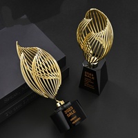 Trofeo en Oferta con Base Redonda de Cristal Grabada con Láser, Regalo Empresarial Duradero para Ceremonias de Premiación